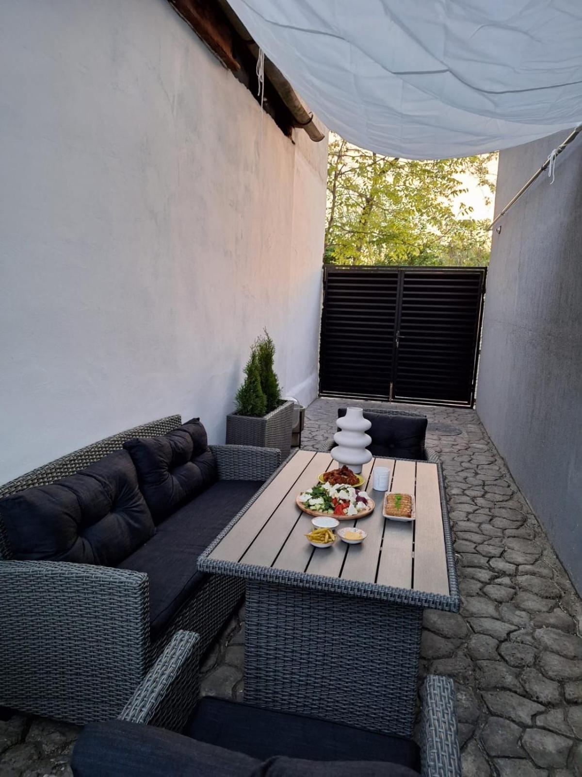 Serbian House Timisoara Exterior foto